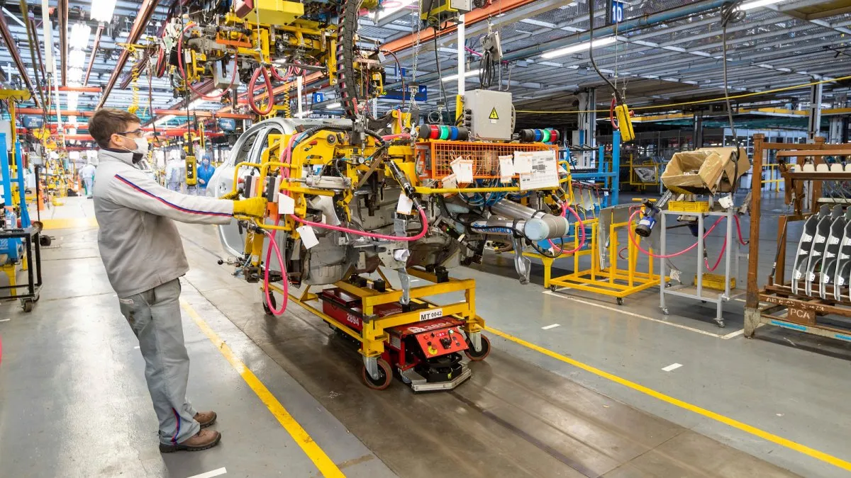 La industria en declive: Utilización de capacidad instalada en mínimos históricos - imagen 3