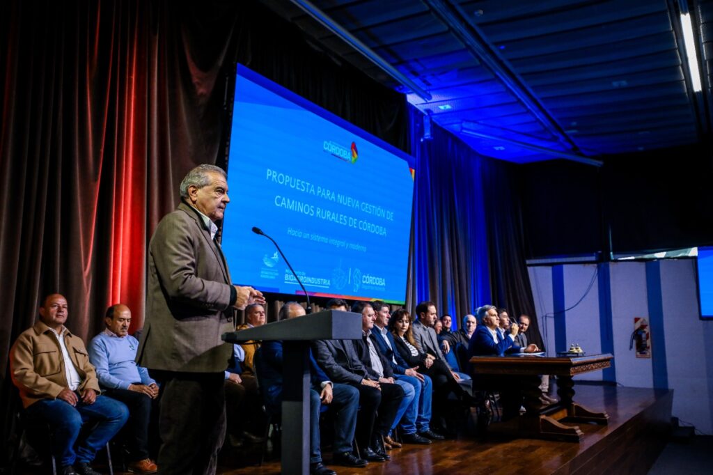 Llaryora impulsa un nuevo modelo vial con $12.500 millones y una ley consensuada - imagen 4