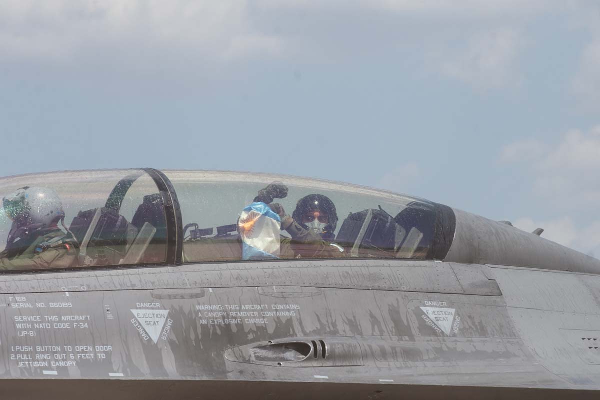 El Gran Río Cuarto recibió los F-16: este sábado será el acto oficial con el presidente Milei - imagen 9